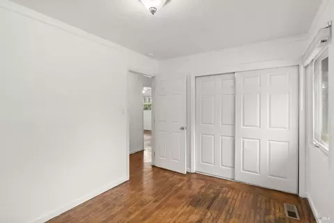 Bedroom - 2446 Helen Ave, Vallejo, CA 94591 photo 2 of 6
