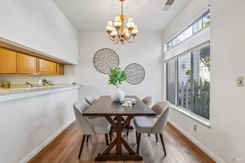 Dining - 326 Commodore Dr, Richmond, CA 94804 photo 3 of 3