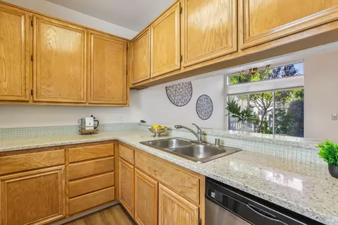 Kitchen - 326 Commodore Dr, Richmond, CA 94804 photo 2 of 2