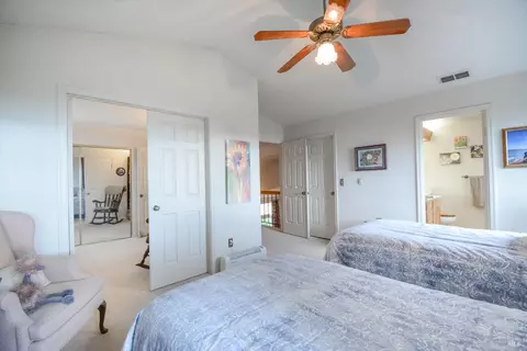 Bedroom - 168 Breezewalk Dr, Vallejo, CA 94591 photo 6 of 8