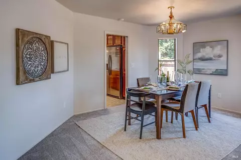 Dining - 301 Darley Dr, Vallejo, CA 94591 photo 2 of 5