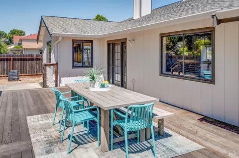 Exterior - 301 Darley Dr, Vallejo, CA 94591 photo 13 of 15