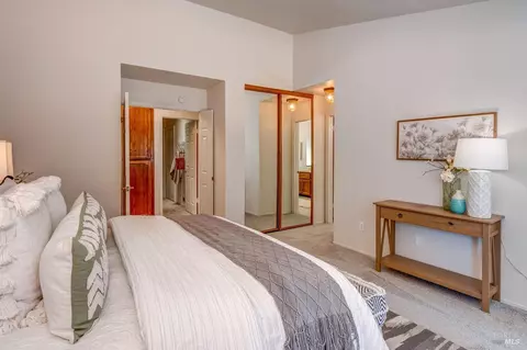 Bedroom - 301 Darley Dr, Vallejo, CA 94591 photo 5 of 5