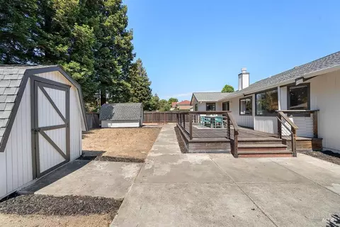 Exterior - 301 Darley Dr, Vallejo, CA 94591 photo 6 of 15