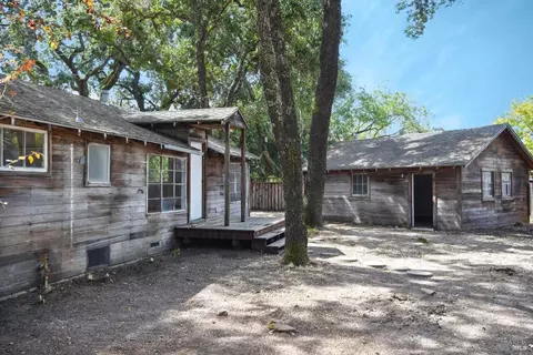 Exterior - 1050 Castle Rd, Sonoma, CA 95476 photo 8 of 8