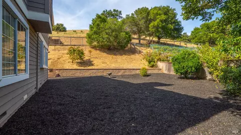Exterior - 1252 B St, Petaluma, CA 94952 photo 12 of 17