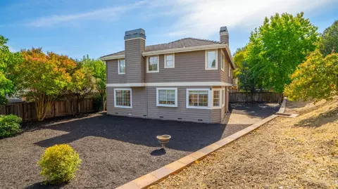 Exterior - 1252 B St, Petaluma, CA 94952 photo 3 of 17