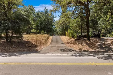 7250 Hwy 116 Hwy, Forestville, CA 95436