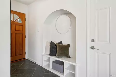 Entry Way - 312 Marin Ave, Mill Valley, CA 94941 photo 2 of 2