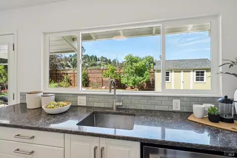 Kitchen - 312 Marin Ave, Mill Valley, CA 94941 photo 4 of 4