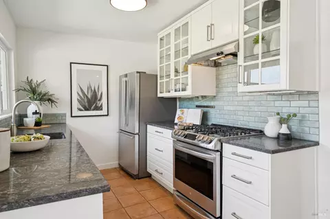 Kitchen - 312 Marin Ave, Mill Valley, CA 94941 photo 2 of 4