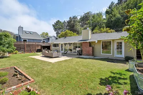 Exterior - 312 Marin Ave, Mill Valley, CA 94941 photo 3 of 5