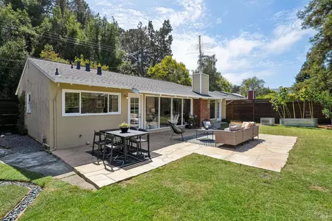 Exterior - 312 Marin Ave, Mill Valley, CA 94941 photo 4 of 5