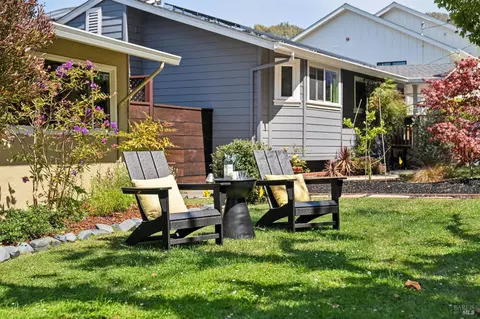 Exterior - 312 Marin Ave, Mill Valley, CA 94941 photo 2 of 5