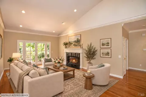 154 White Oak Dr, Santa Rosa, CA 95409