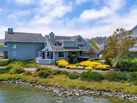 6052 Shelter Bay Ave, Mill Valley, CA 94941