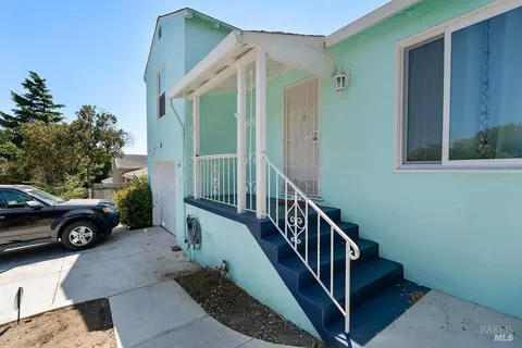 Exterior - 129 Hermosa Ave, Vallejo, CA 94589 photo 8 of 8