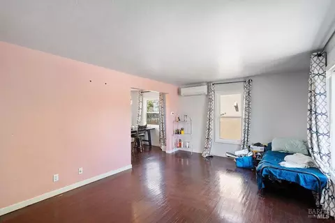 Living - 129 Hermosa Ave, Vallejo, CA 94589 photo 1 of 2