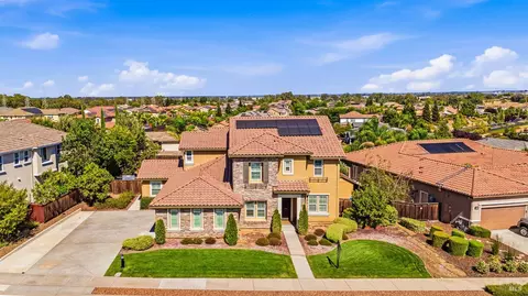 310 Rolling Sage Cir, Vacaville, CA 95688