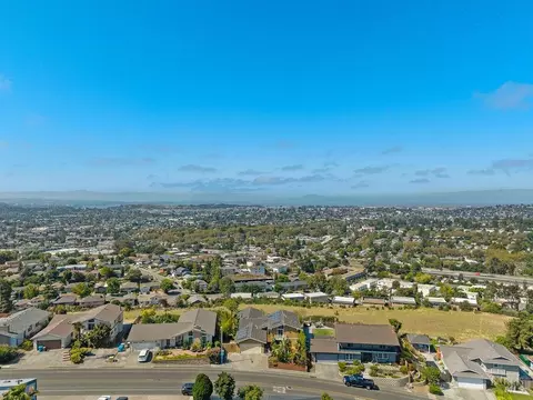 View/Area - 335 Skyline Dr, Vallejo, CA 94591 photo 5 of 9