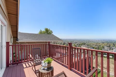 Exterior - 335 Skyline Dr, Vallejo, CA 94591 photo 11 of 11