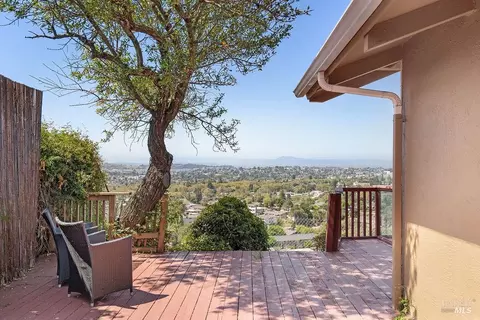 Exterior - 335 Skyline Dr, Vallejo, CA 94591 photo 7 of 11