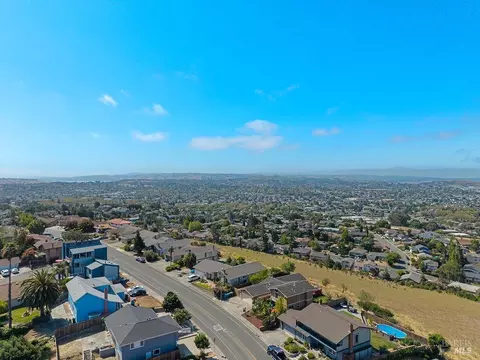 View/Area - 335 Skyline Dr, Vallejo, CA 94591 photo 6 of 9