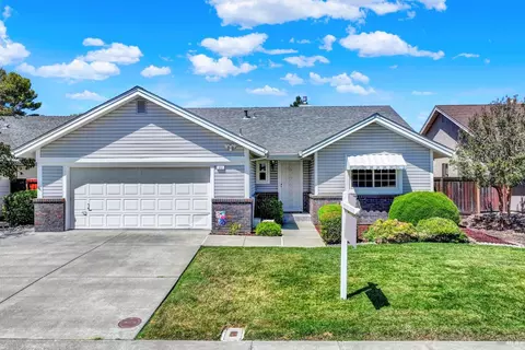 202 White Sands Dr, Vacaville, CA 95687