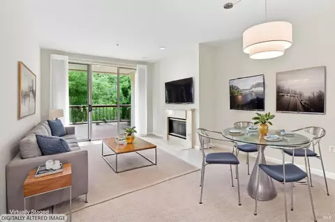 400 Deer Valley Rd #4H, San Rafael, CA 94903
