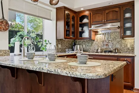 Kitchen - 29 Lighthouse Ct, Napa, CA 94559 photo 2 of 6