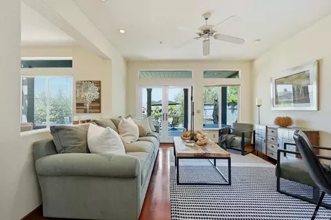 Living - 29 Lighthouse Ct, Napa, CA 94559 photo 3 of 3