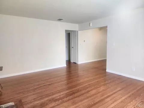 362 Tulip St, Fairfield, CA 94533 photo 3