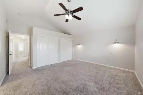 Bedroom - 1890 Howard Dr, Windsor, CA 95492 photo 2 of 10