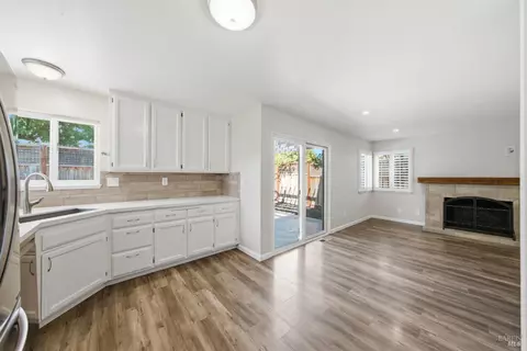 Living - 1890 Howard Dr, Windsor, CA 95492 photo 9 of 9