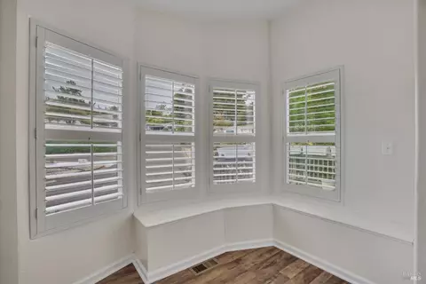 92 Karen Ct, Vallejo, CA 94590 photo 9