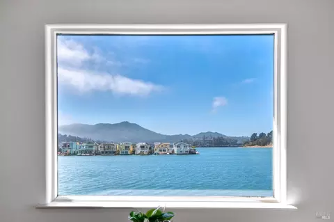 41 E Pier, Sausalito, CA 94965 photo 11