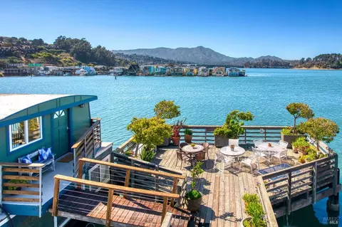 41 E Pier, Sausalito, CA 94965 photo 43