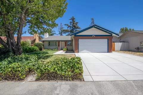 519 Crested Dr, Suisun City, CA 94585