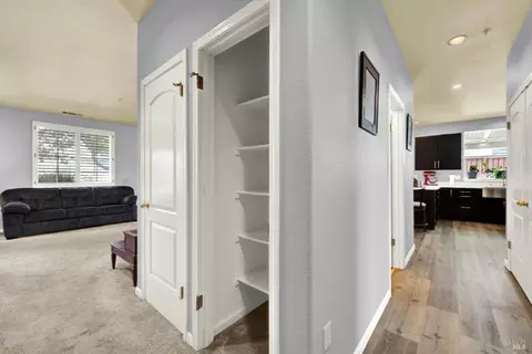 Entry Way - 2138 Devonshire Dr, Napa, CA 94559 photo 3 of 3