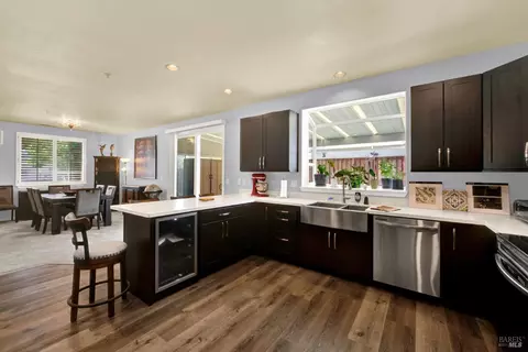 Kitchen - 2138 Devonshire Dr, Napa, CA 94559 photo 5 of 8