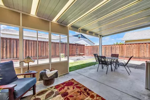Exterior - 2138 Devonshire Dr, Napa, CA 94559 photo 20 of 27