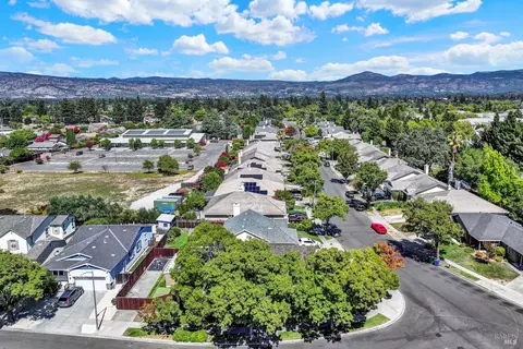 View/Area - 2138 Devonshire Dr, Napa, CA 94559 photo 5 of 8