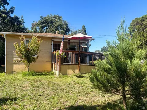 3827 Finley Ave, Santa Rosa, CA 95407