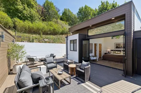 Exterior - 321 Loring Ave, Mill Valley, CA 94941 photo 3 of 4