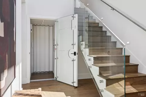 Entry Way - 321 Loring Ave, Mill Valley, CA 94941 photo 5 of 6
