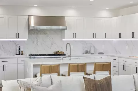 Kitchen - 321 Loring Ave, Mill Valley, CA 94941 photo 2 of 4