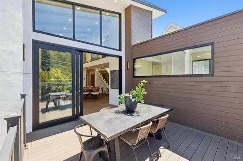 Exterior - 321 Loring Ave, Mill Valley, CA 94941 photo 2 of 4