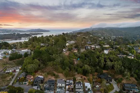 View/Area - 321 Loring Ave, Mill Valley, CA 94941 photo 2 of 2
