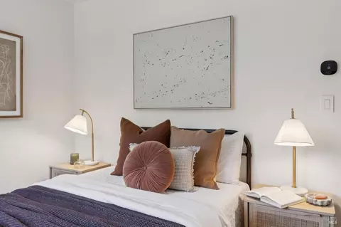 Bedroom - 321 Loring Ave, Mill Valley, CA 94941 photo 5 of 6