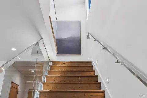 Entry Way - 321 Loring Ave, Mill Valley, CA 94941 photo 4 of 6